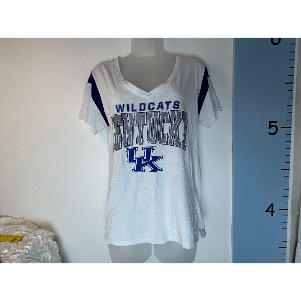 Campus Lifestyle White T-shirt UK Wildcats Kentucky Women's Large